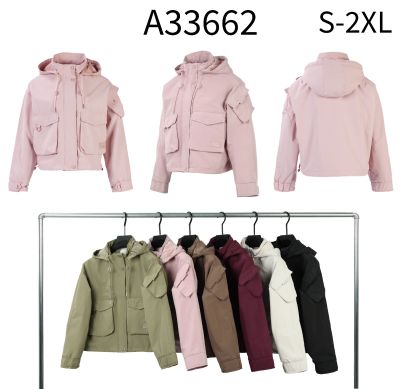 CAMPERA IMPERMEABLE CON PIEL
